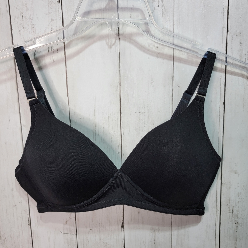 WACOAL Black Perfect Contour Convertible Plunge Bra #65033 Wirefree Size 36C.
